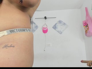 curvylattina Porn Show