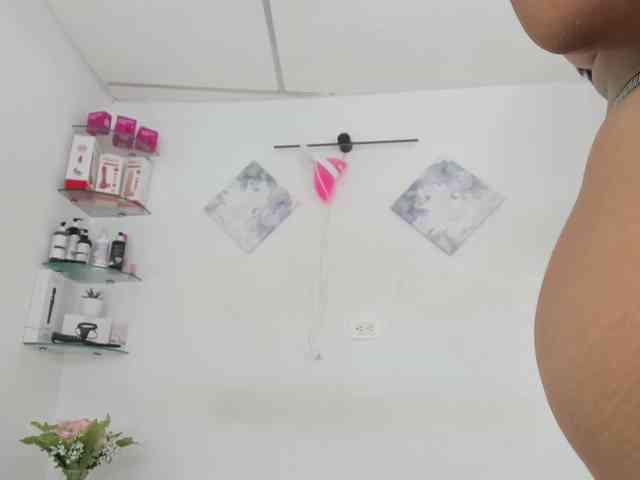 curvylattina webcam