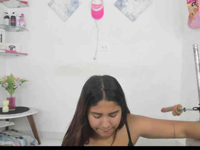 curvylattina webcam