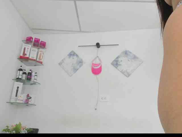 curvylattina webcam