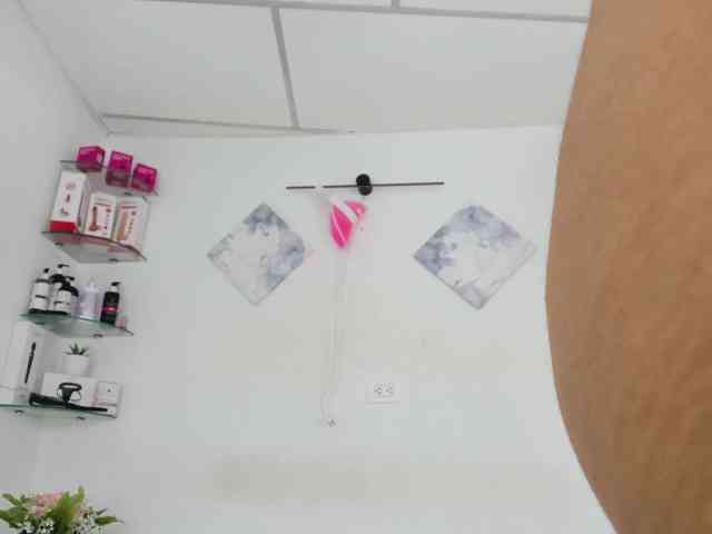 curvylattina webcam