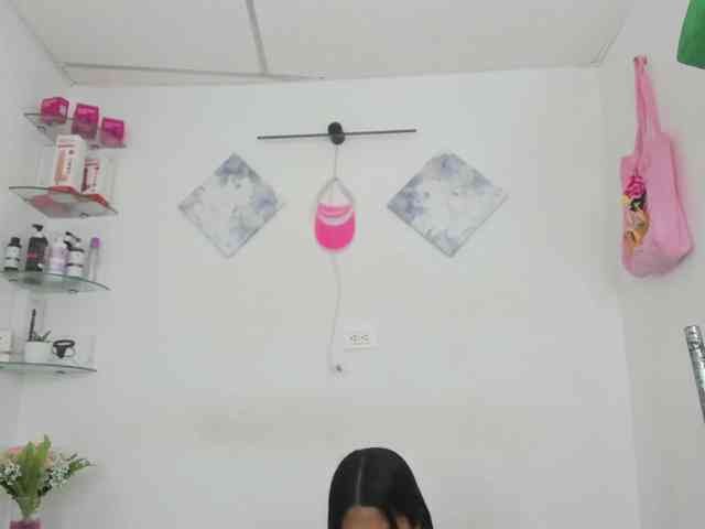 curvylattina webcam