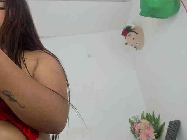 curvylattina webcam