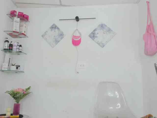 curvylattina webcam