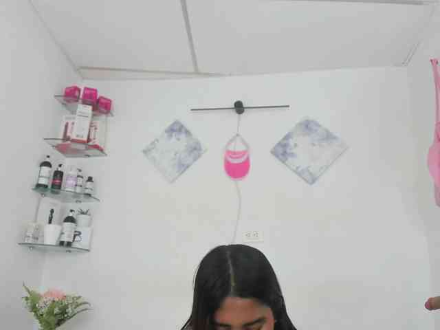 curvylattina webcam