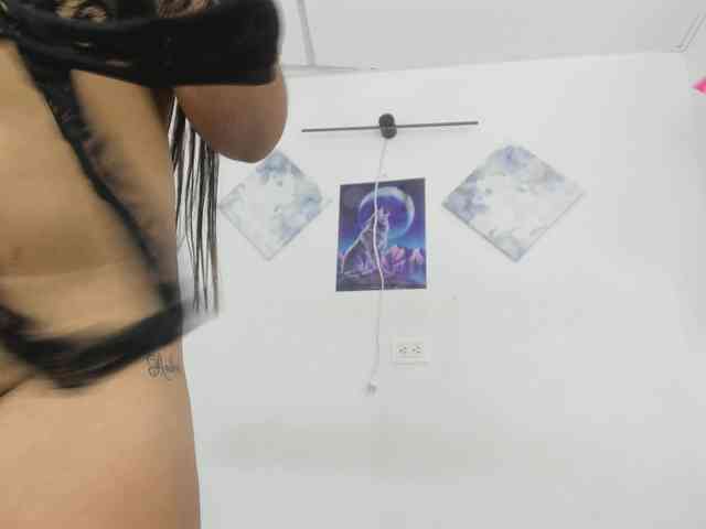 Curvylattina - Girl 