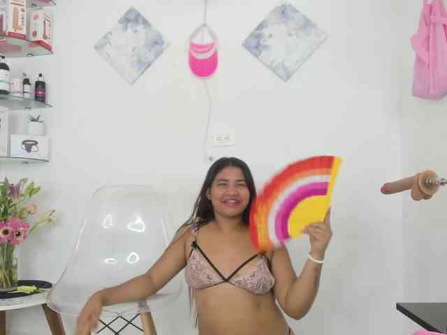 curvylattina webcam