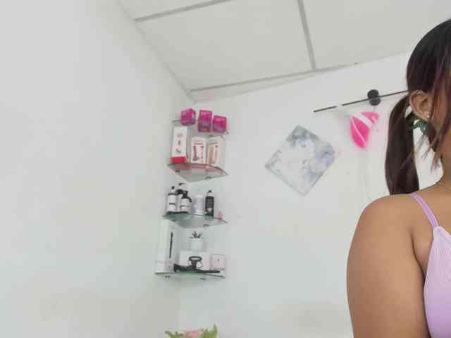 curvylattina webcam