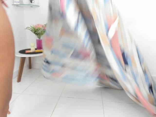 curvylattina webcam