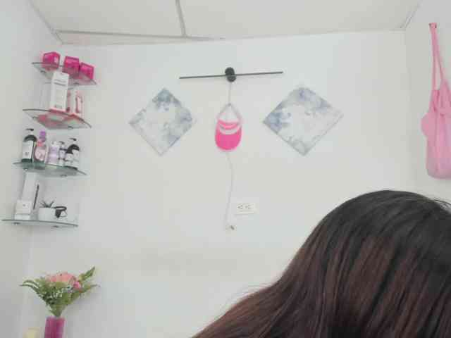 curvylattina webcam