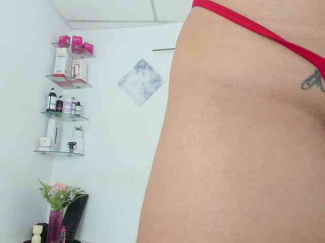 curvylattina webcam