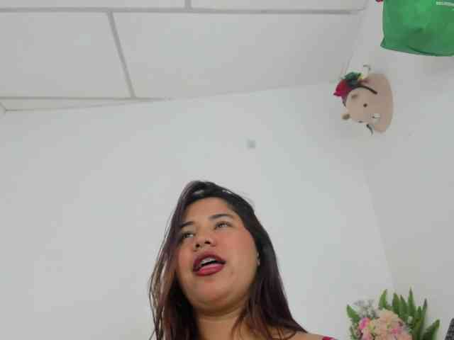 curvylattina webcam