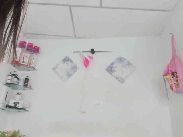 curvylattina webcam