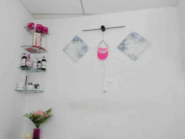curvylattina webcam