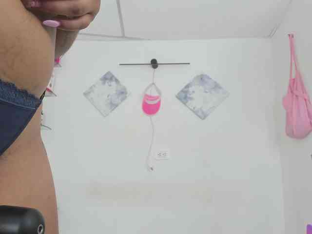 curvylattina webcam