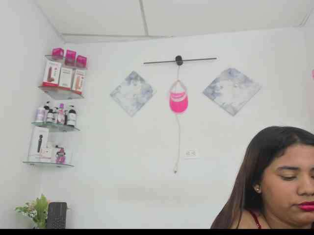 curvylattina webcam