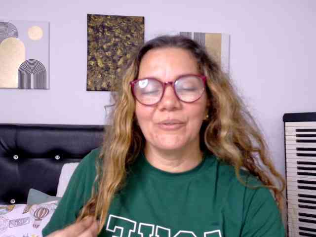 halinnaxxx webcam