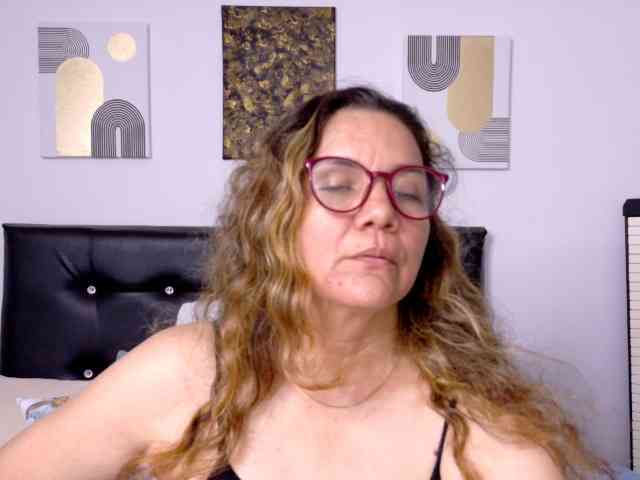 halinnaxxx webcam