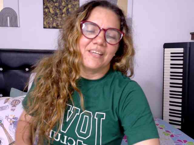 halinnaxxx webcam