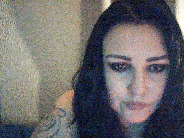 Batgirl1 live cam on BongaCams