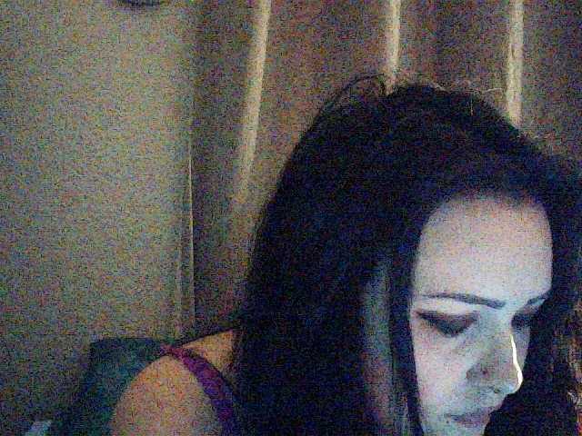 Batgirl1 live cam on BongaCams