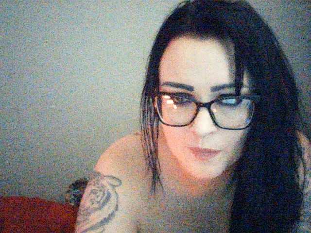 Batgirl1 live cam on BongaCams
