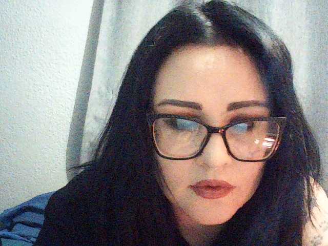 Batgirl1 live cam on BongaCams