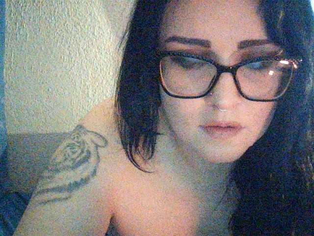 Batgirl1 live cam on BongaCams