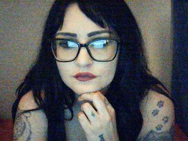 Batgirl1's webcam live show