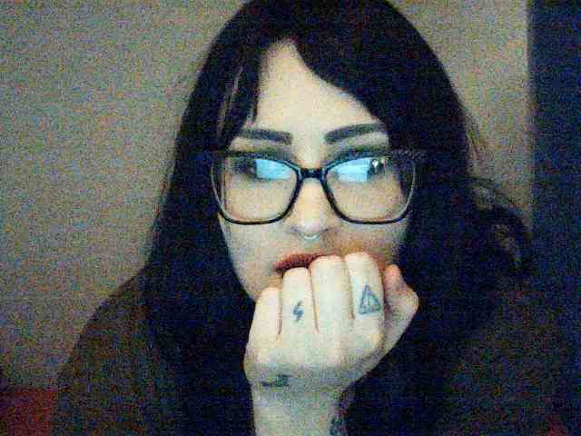 Batgirl1 webcam
