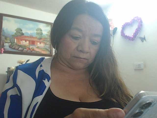 LluviaXDorada live cam on BongaCams