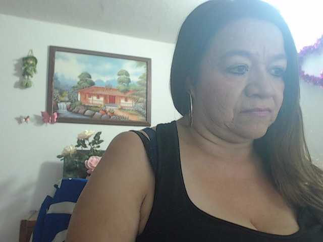 LluviaXDorada live cam on BongaCams