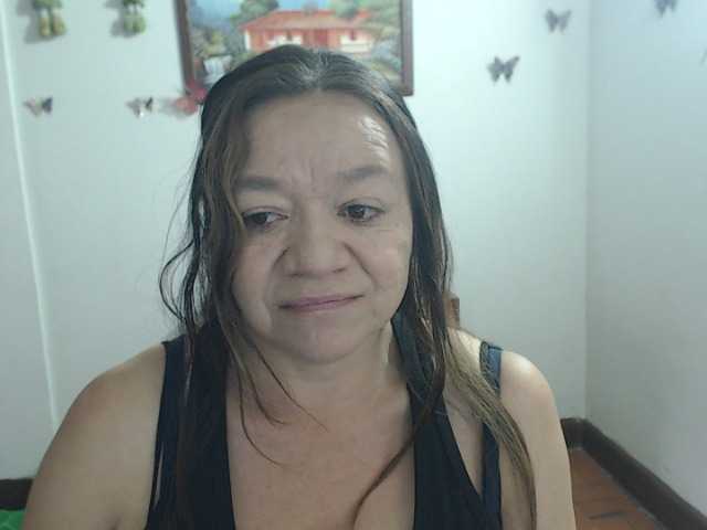 LluviaXDorada live cam on BongaCams