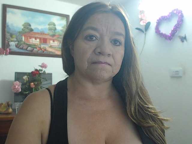 LluviaXDorada live cam on BongaCams