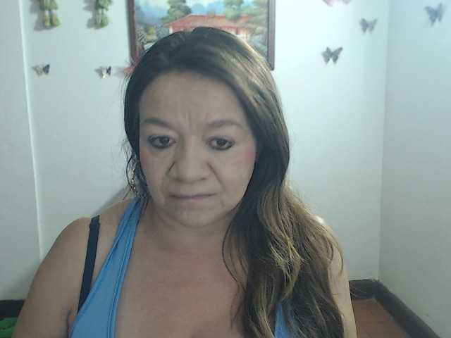 LluviaXDorada live cam on BongaCams