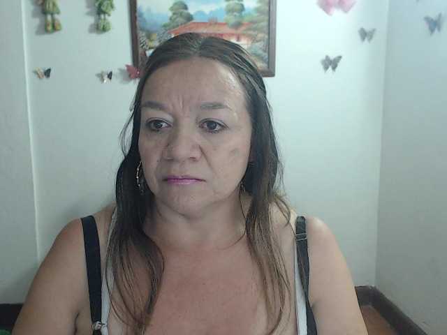 LluviaXDorada live cam on BongaCams