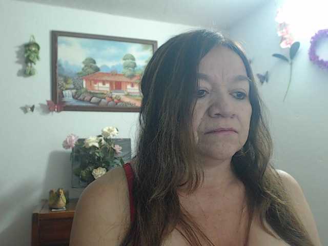 LluviaXDorada live cam on BongaCams