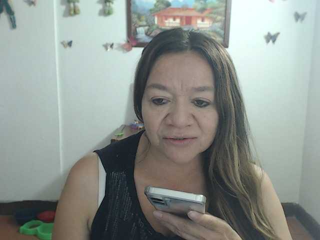 LluviaXDorada live cam on BongaCams