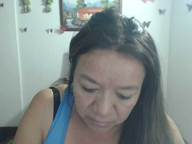 LluviaXDorada live cam on BongaCams