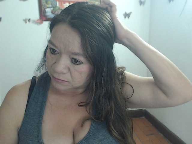 LluviaXDorada live cam preview