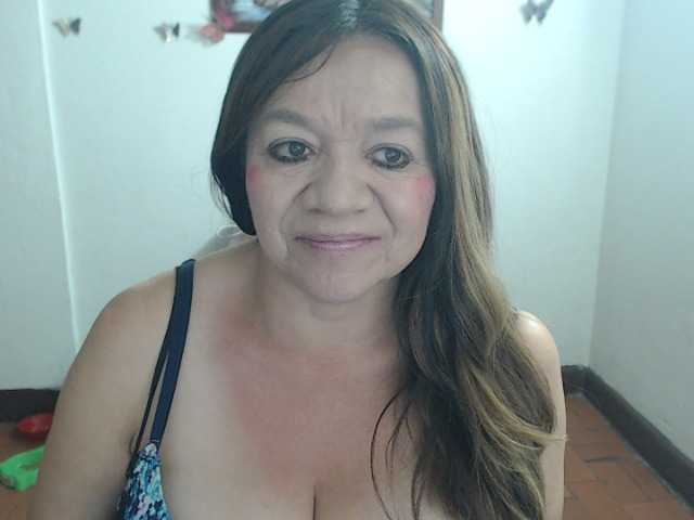 LluviaXDorada live cam on BongaCams