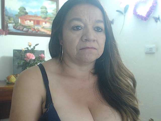 LluviaXDorada Live Cam on BongaCams