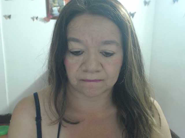 LluviaXDorada live cam on BongaCams