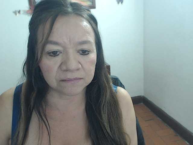 LluviaXDorada live cam on BongaCams