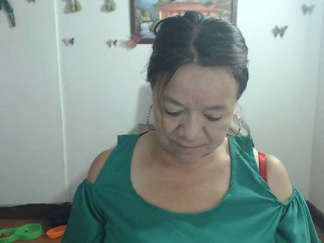LluviaXDorada live cam on BongaCams