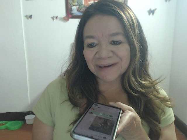 LluviaXDorada live cam preview
