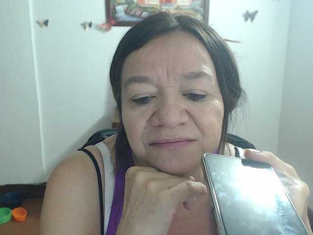 LluviaXDorada live cam on BongaCams