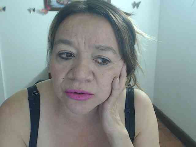 LluviaXDorada - Girl 