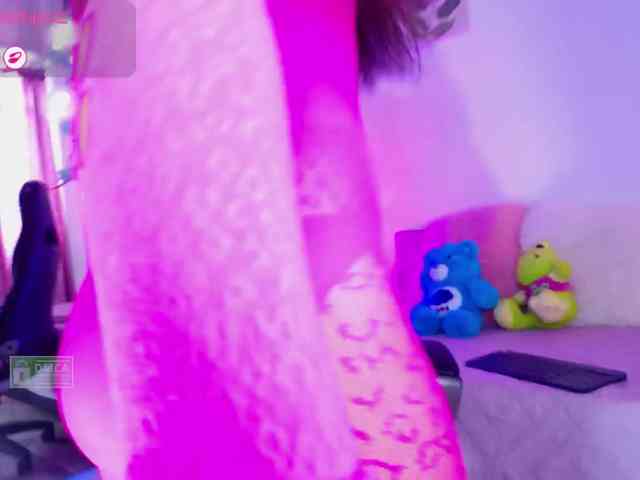 Lila-Sweet18 webcam