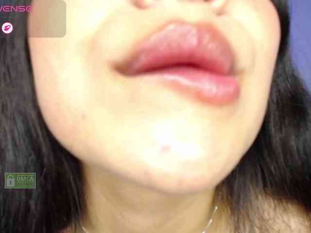 Lila-Sweet18 webcam